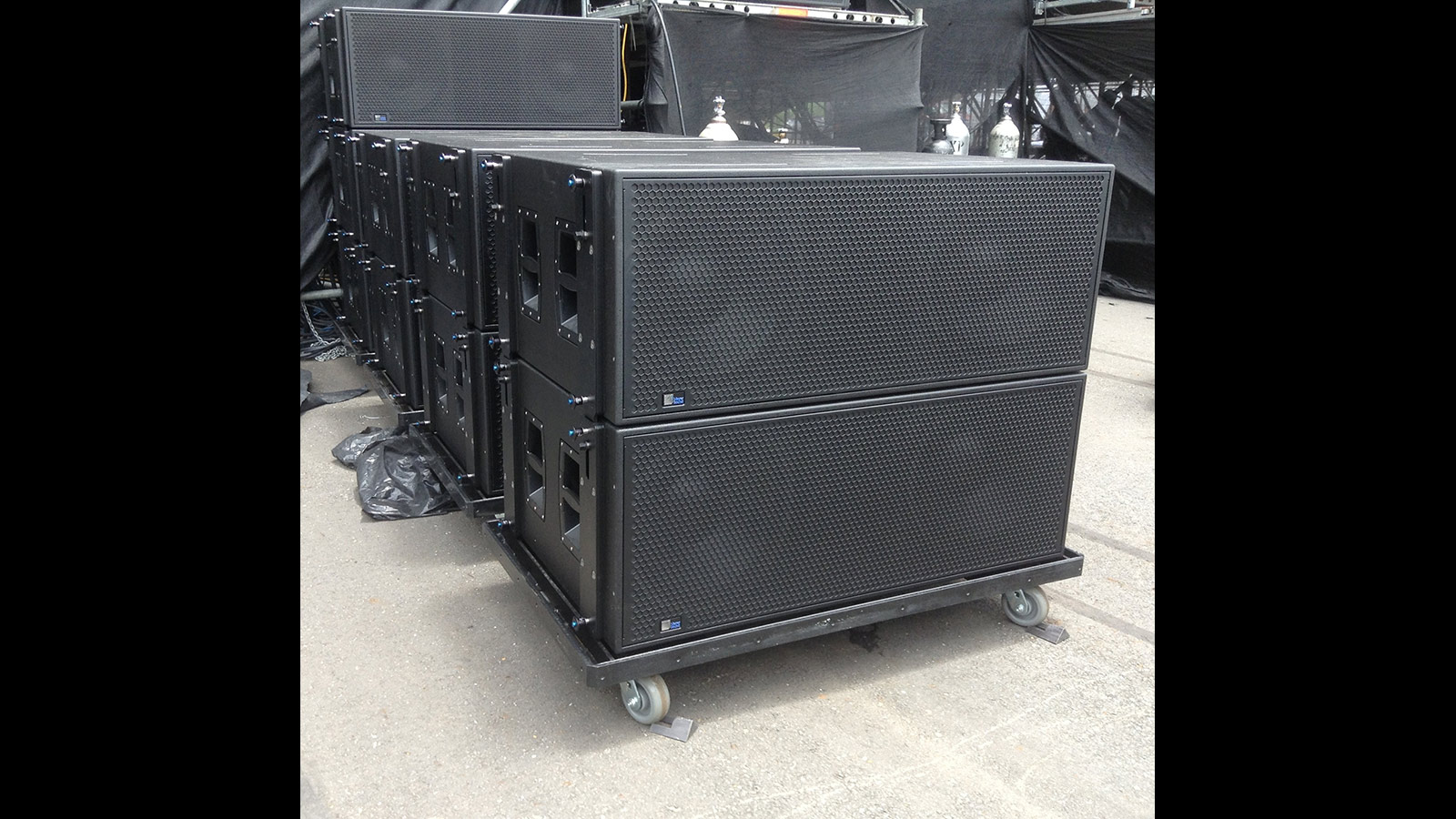 Venezuela's PROmontaje Commissions First Meyer Sound LEO System in Latin America