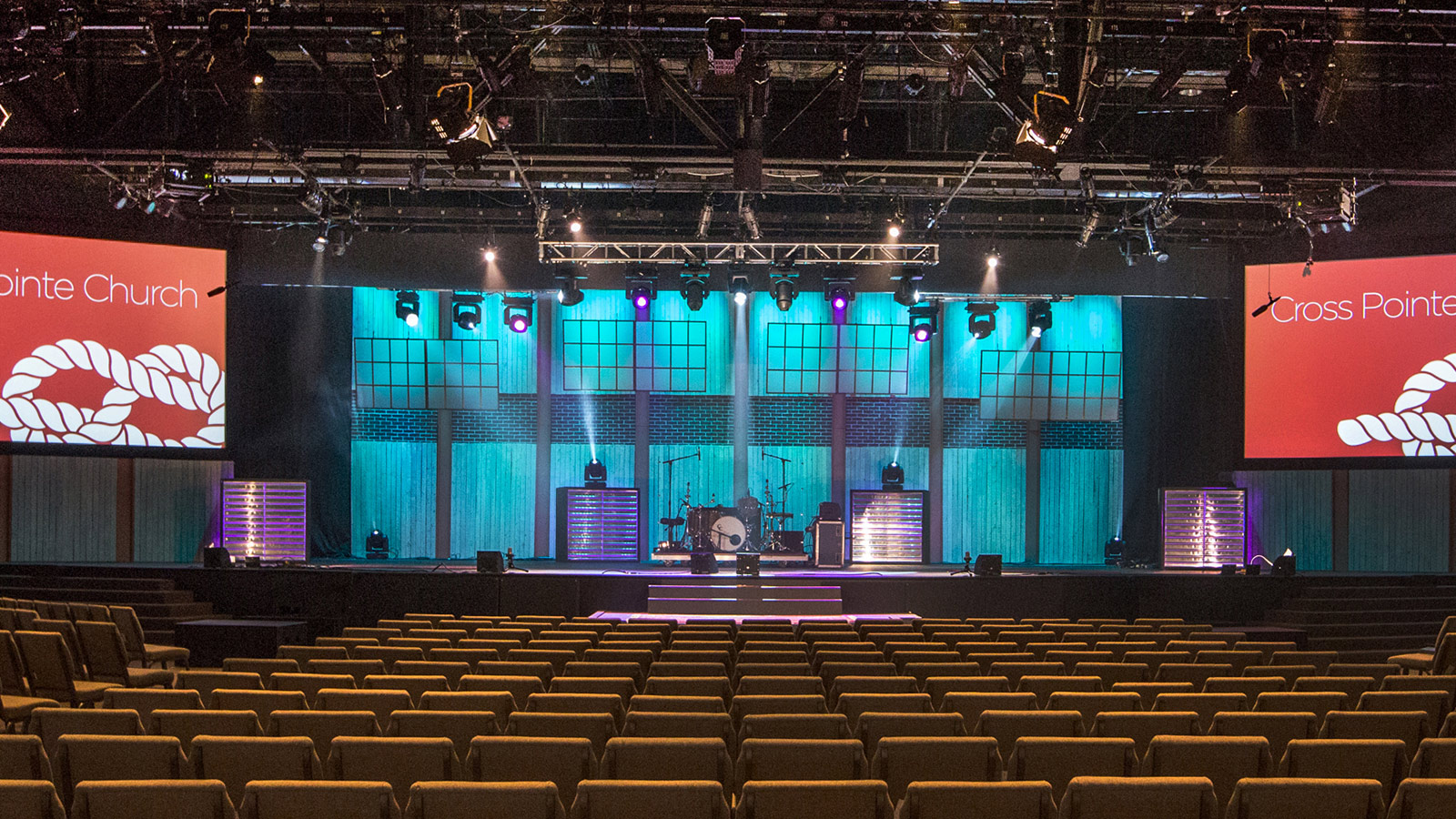 Cross Pointe Church in Georgia Upgrades to Meyer Sound MICA & 1100-LFC