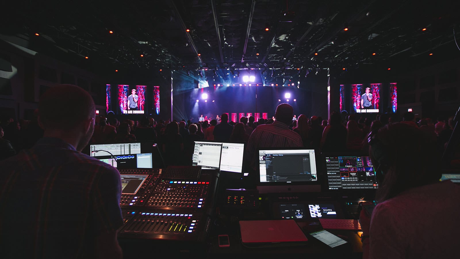 Georgia's Free Chapel Expands to New Gwinnett Campus with Meyer Sound MINA