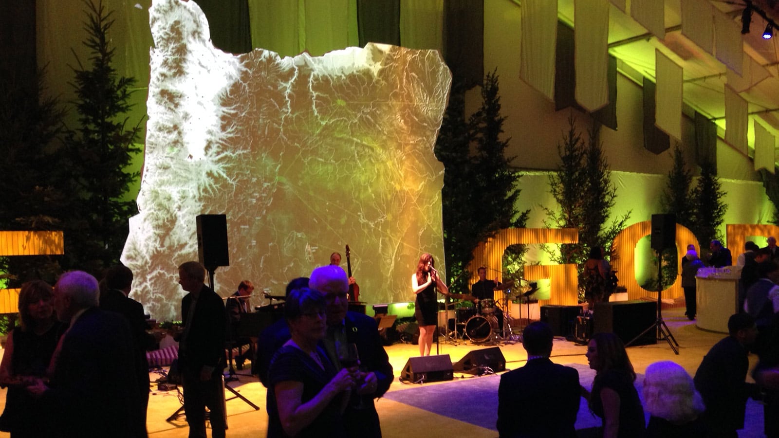 Tackling Audio in a Big Tent: Meyer Sound LYON Immerses VIPs at University of Oregon Fundraiser