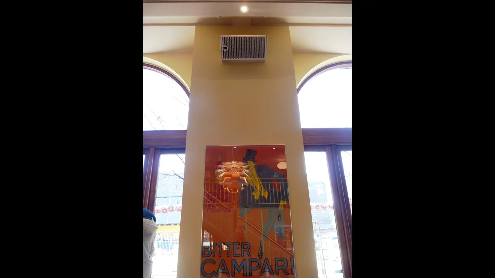 Denmark's Café Vivaldi Pleases Diners with Meyer Sound IntelligentDC