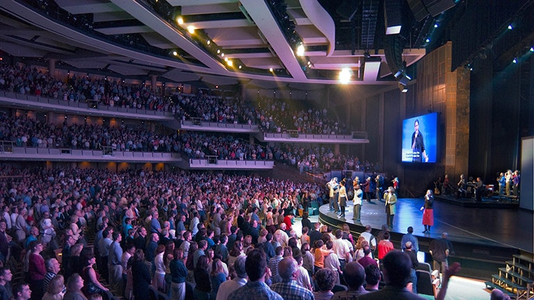 Willow Creek Community Church Adds JM-1p and 1100-LFC