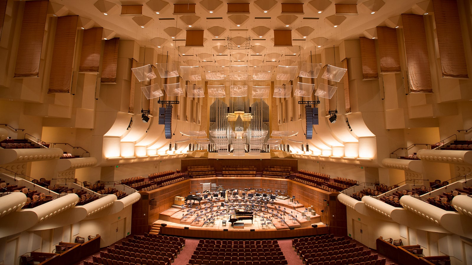 San Francisco's Davies Symphony Hall Chooses Meyer Sound LEOPARD Line Array