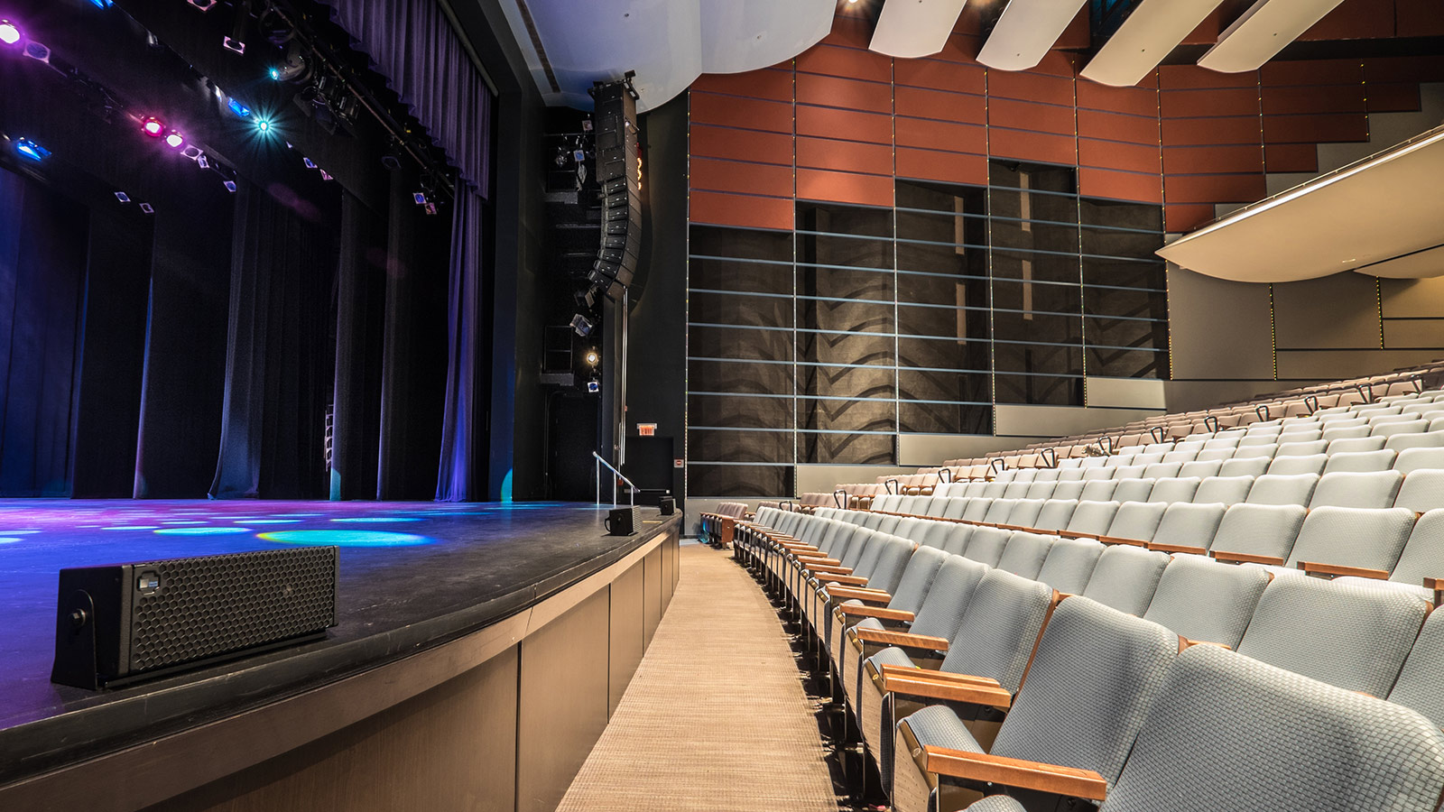 Centrepointe Theatre Upgrades with Canada's First Meyer Sound LEOPARD System