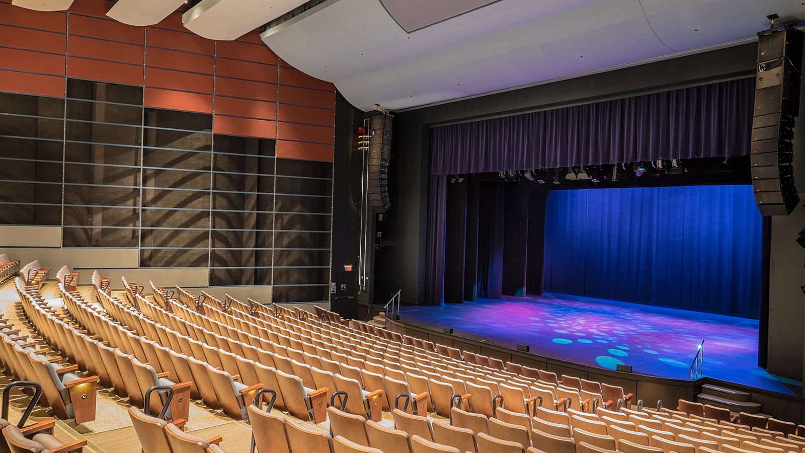 Centrepointe Theatre Upgrades with Canada's First Meyer Sound LEOPARD System