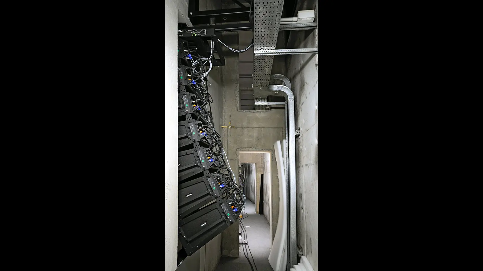 Italy's Arcadia Cinema Invests in Record-Setting Meyer Sound LEOPARD System