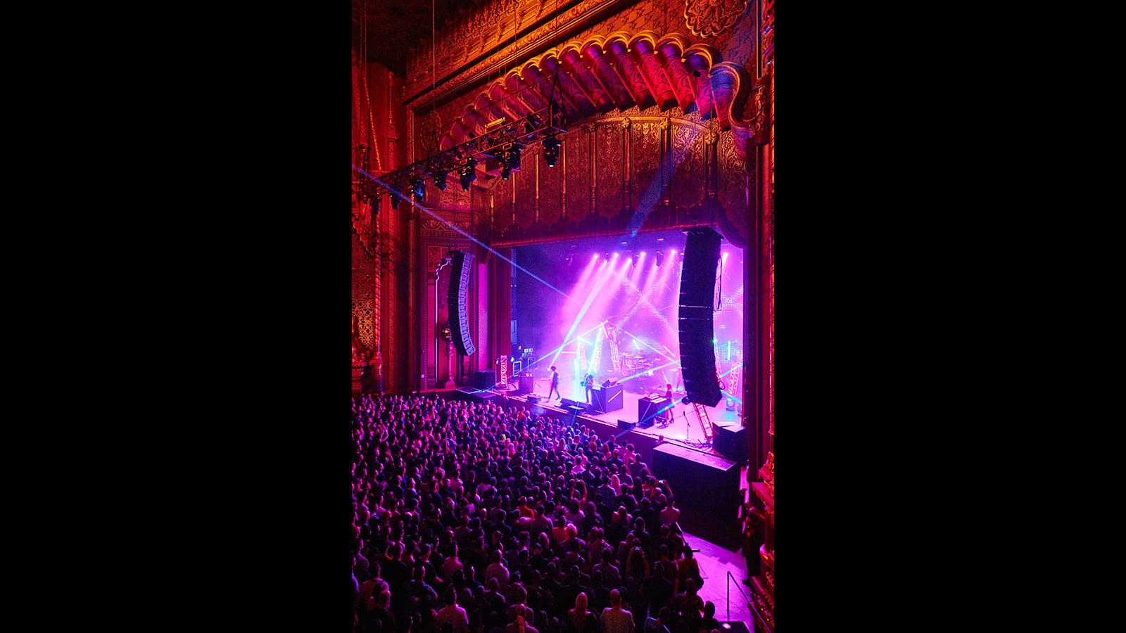 Oakland's Fox Theater Turns to Bay Area Neighbor Meyer Sound for Upgraded  LYON System