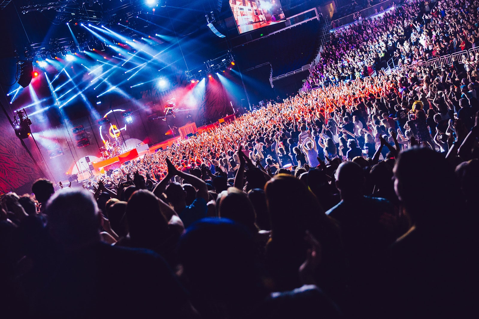 Meyer Sound LYON Provides Scalable Solution for Twenty One Pilots World Tour