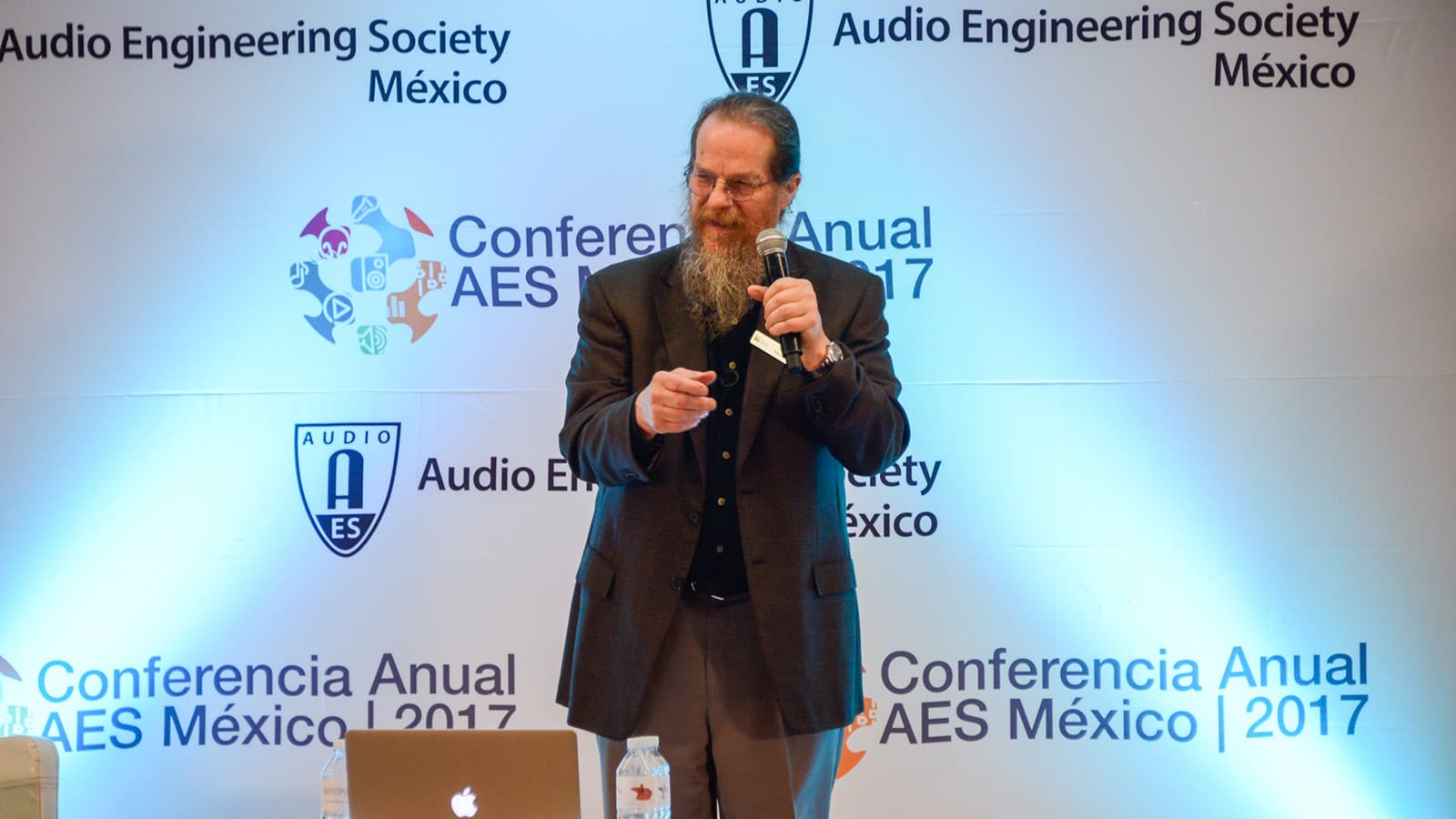 John Meyer gives the keynote at AES Mexico Annual Conference entitled “Fact or Science Fiction?”