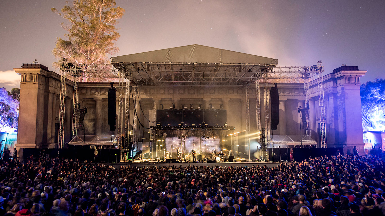 Sigur Rós Transcends Musical Boundaries with Support from Meyer Sound LEO Family