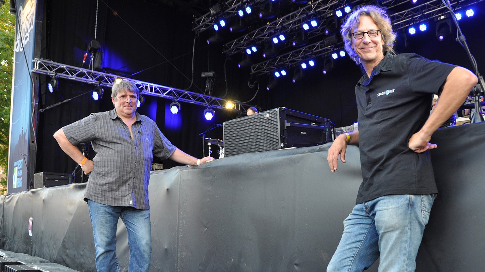 L to R: Karl Van Noyen, Project Manager, StageUnit; and Toon Van der Veken