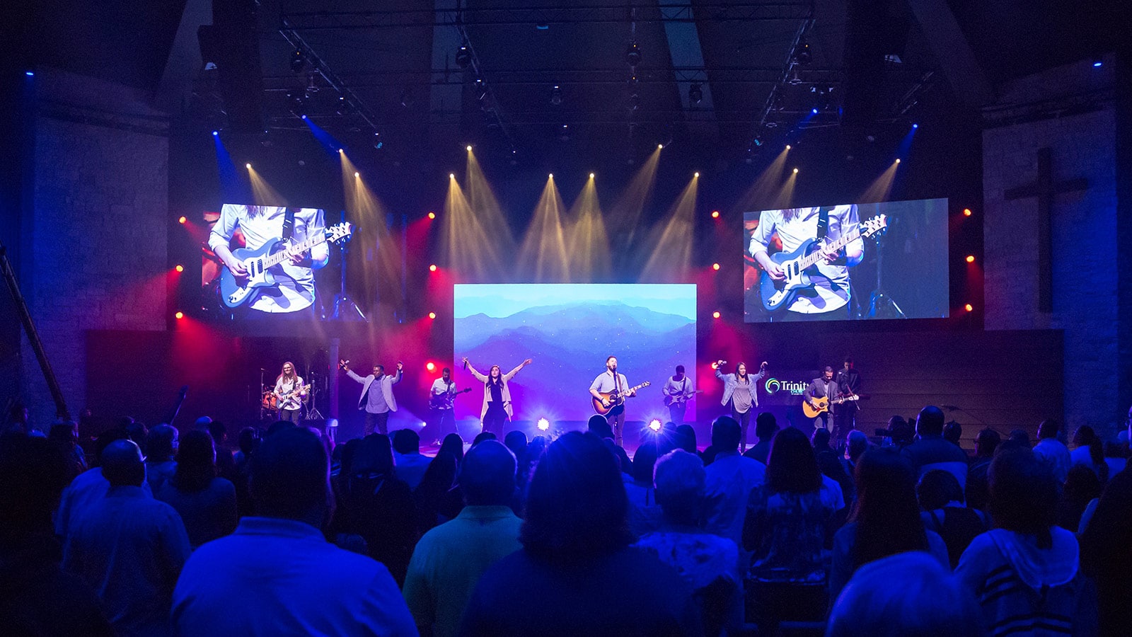 Meyer Sound LEOPARD Chosen for Focus and Clarity at Trinity Church in Lubbock, Texas