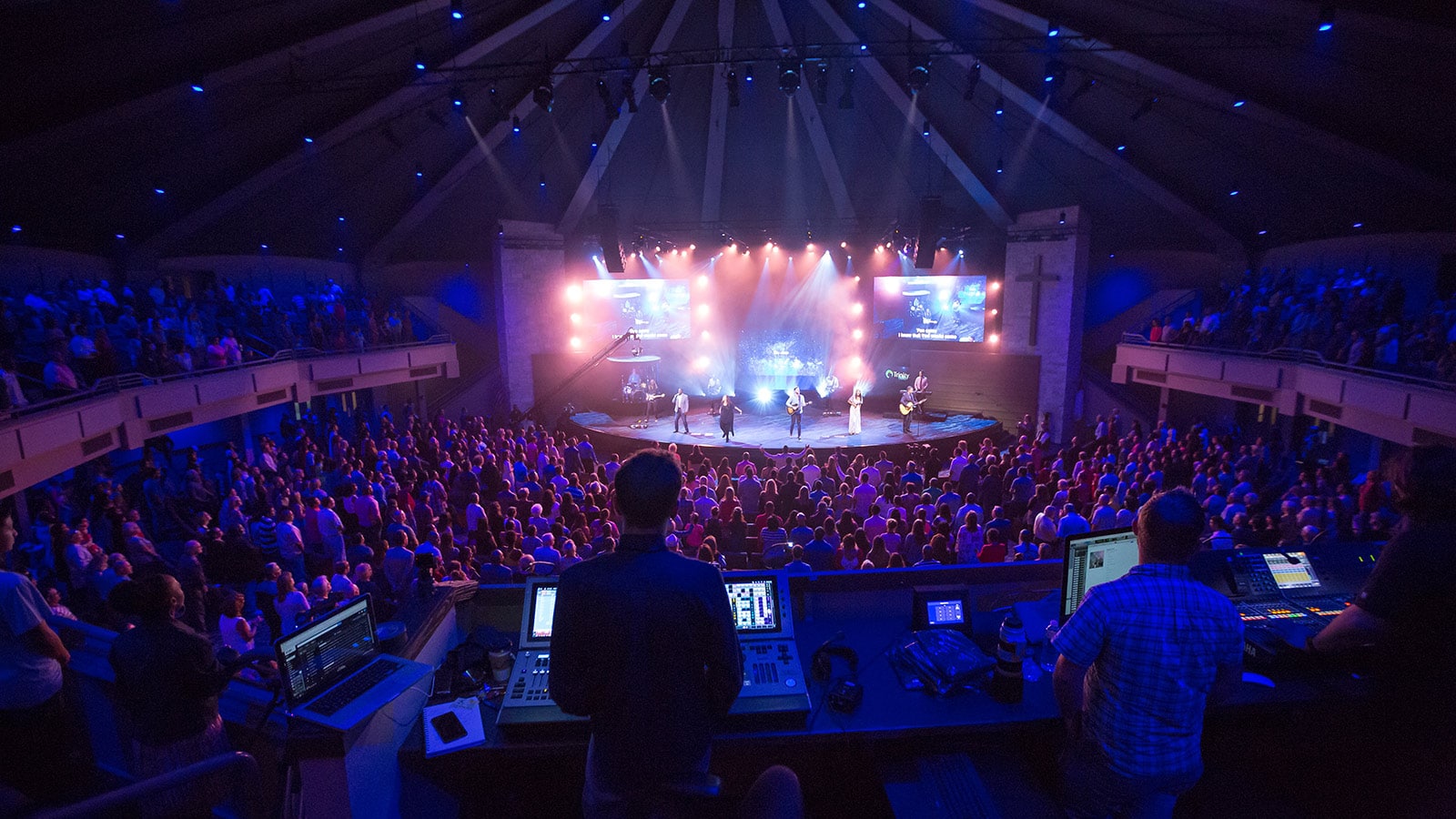 Meyer Sound LEOPARD Chosen for Focus and Clarity at Trinity Church in Lubbock, Texas