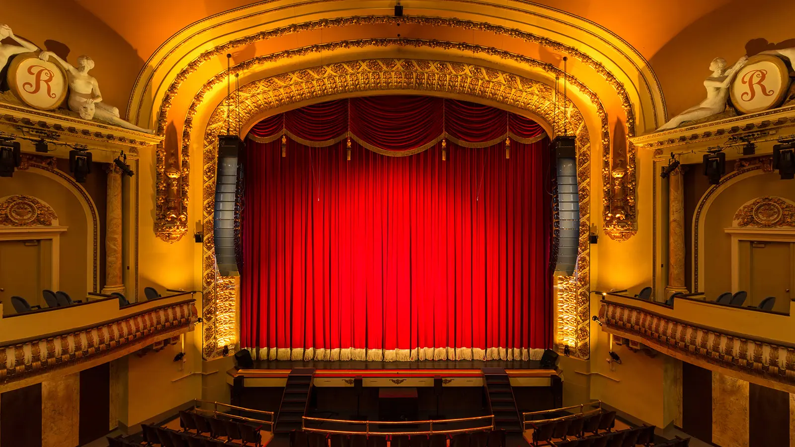 Meyer Sound LEOPARD Hits the Sweet Spot at Victoria’s Royal Theatre