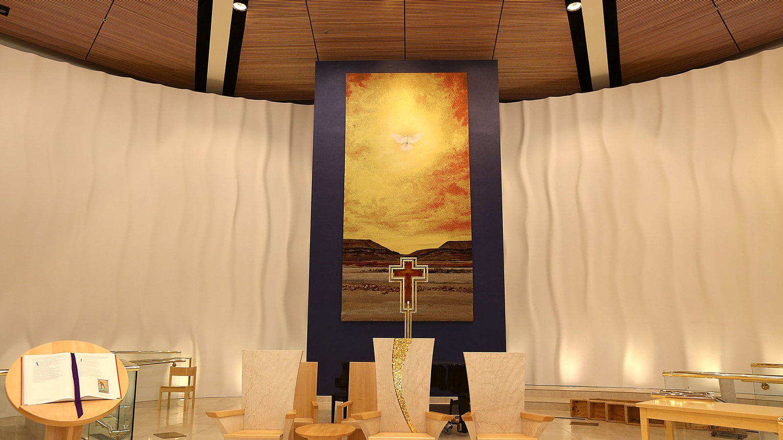 Meyer Sound LINA Harmonizes Eye and Ear at Las Vegas’ Holy Spirit Catholic Church