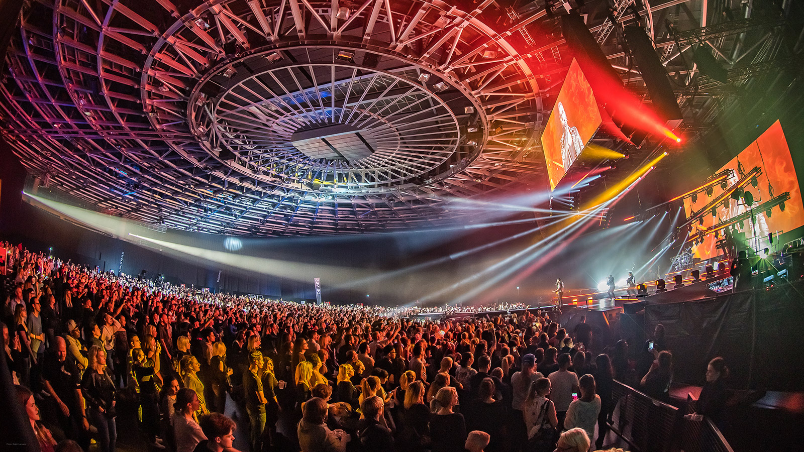 Global Superstar Jason Derulo Delivers High-Energy “2Sides World Tour” Across Europe Using Wigwam Acoustics’ Meyer Sound LEO Family Rig