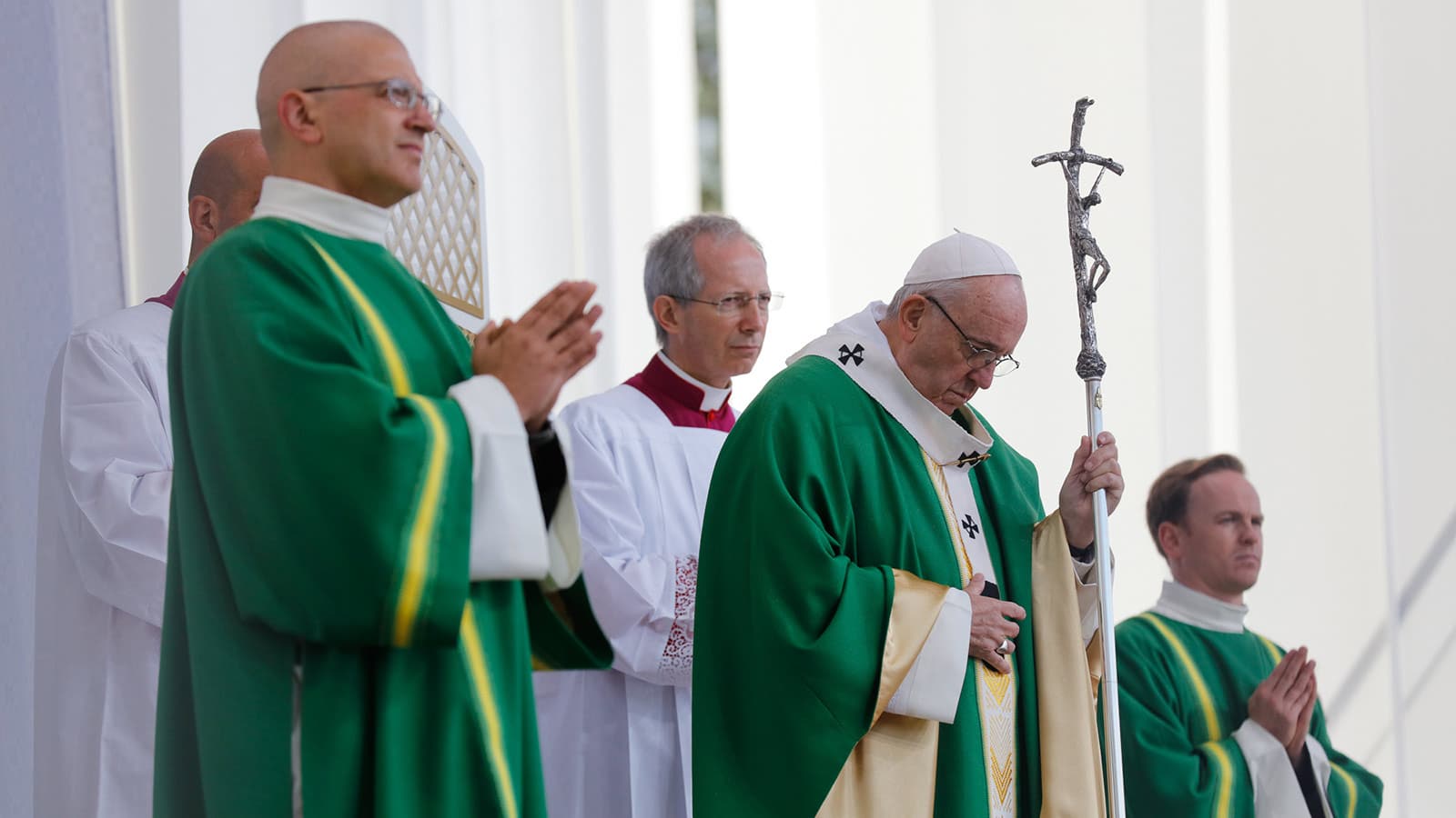 Meyer Sound LEO Family System Connects Pope Francis to Lithuanian Faithful at Open-Air Mass