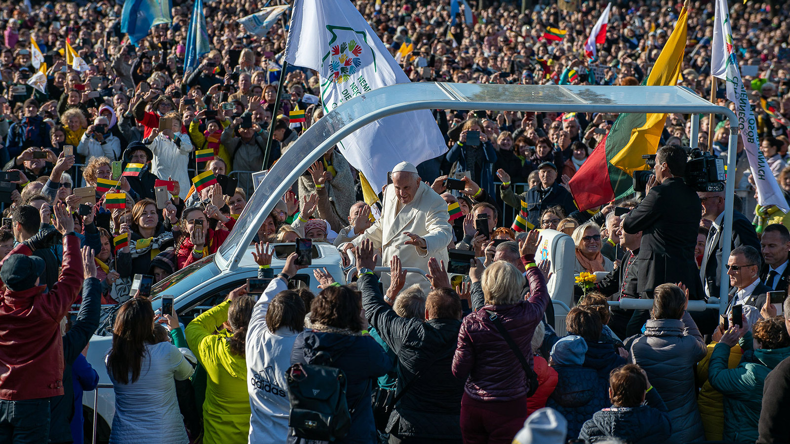 Meyer Sound LEO Family System Connects Pope Francis to Lithuanian Faithful at Open-Air Mass