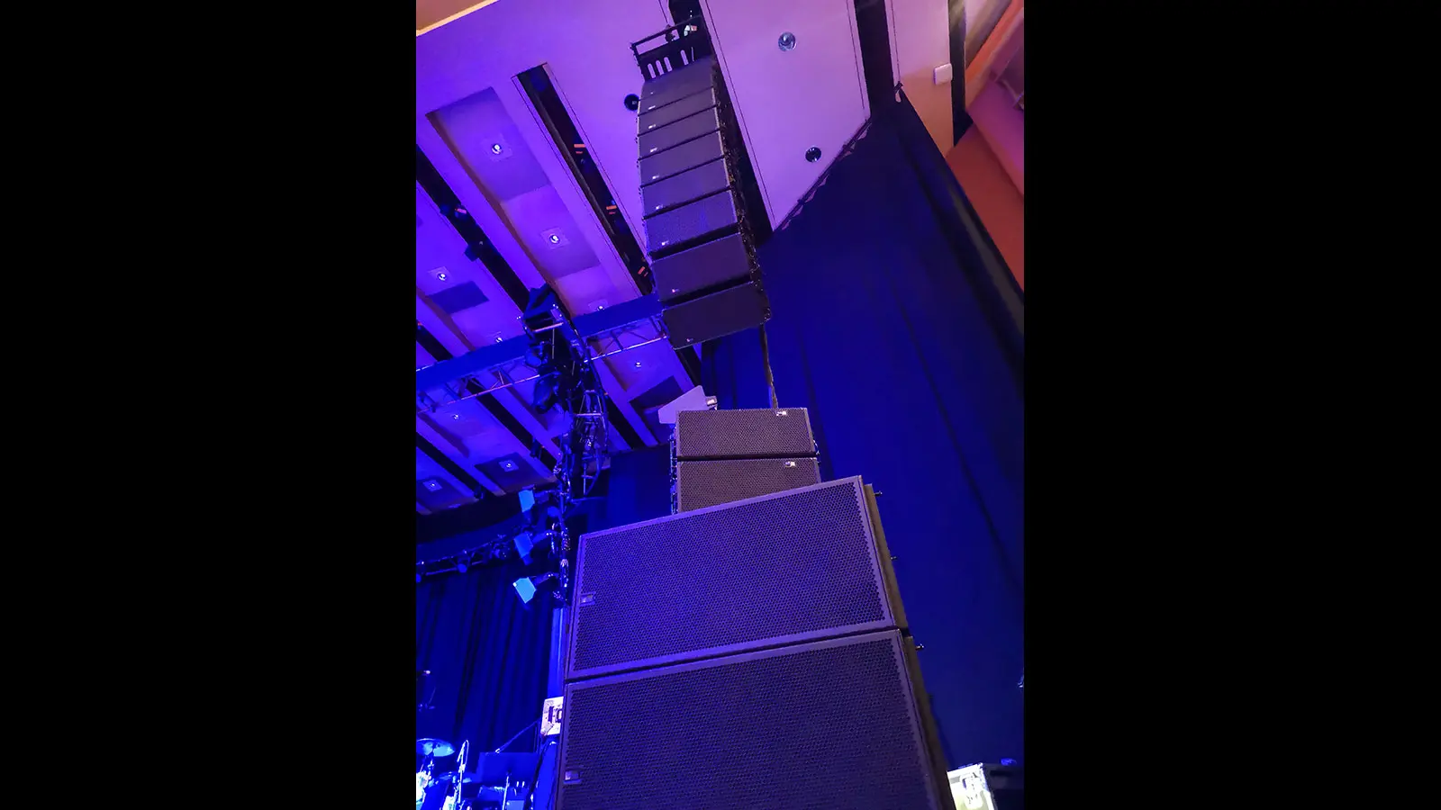 Meyer Sound LEOPARD Holds True to the Versatile Voice of Alfie Boe