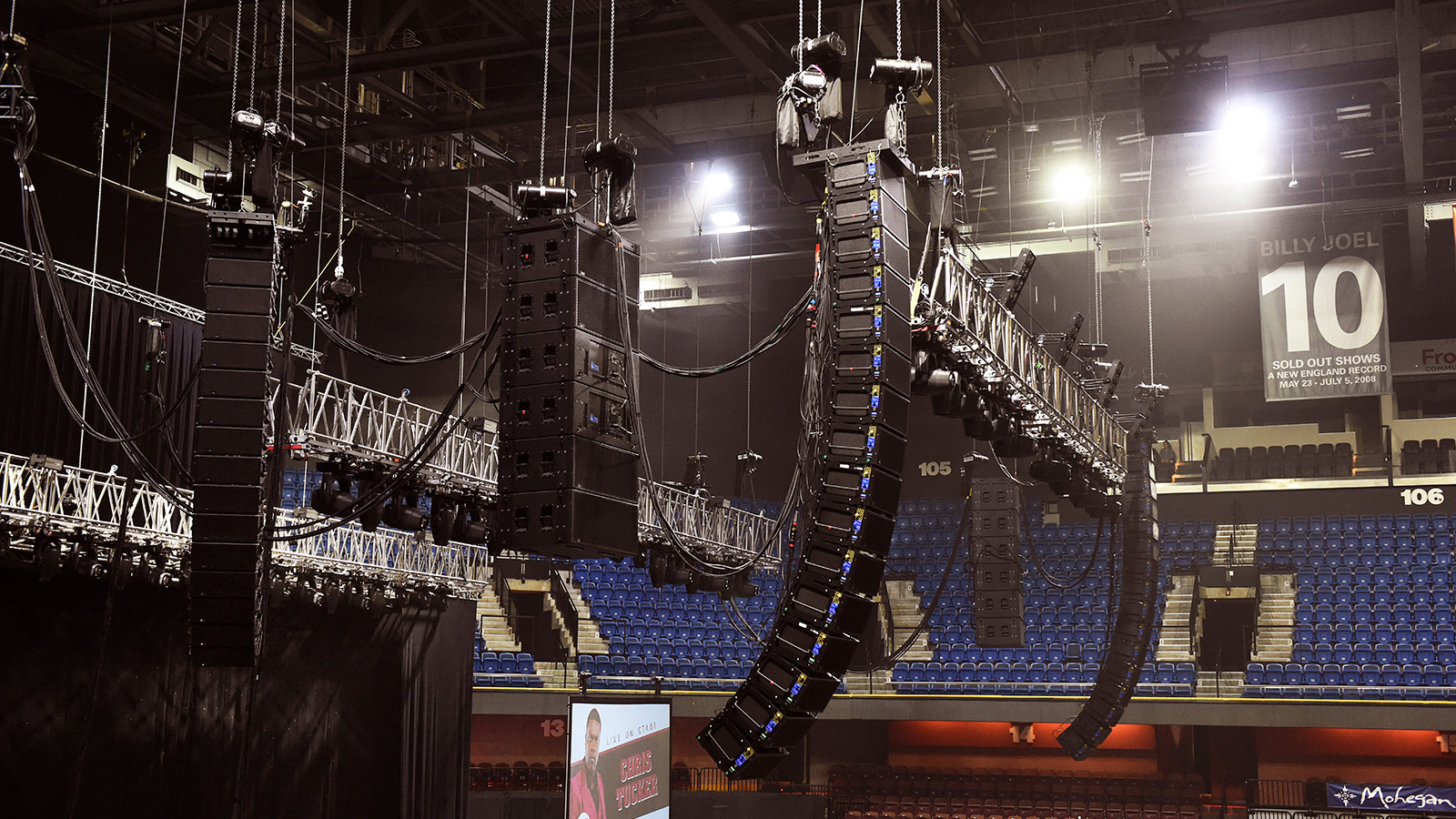 Mohegan Sun Shines with Meyer Sound LYON Arena System