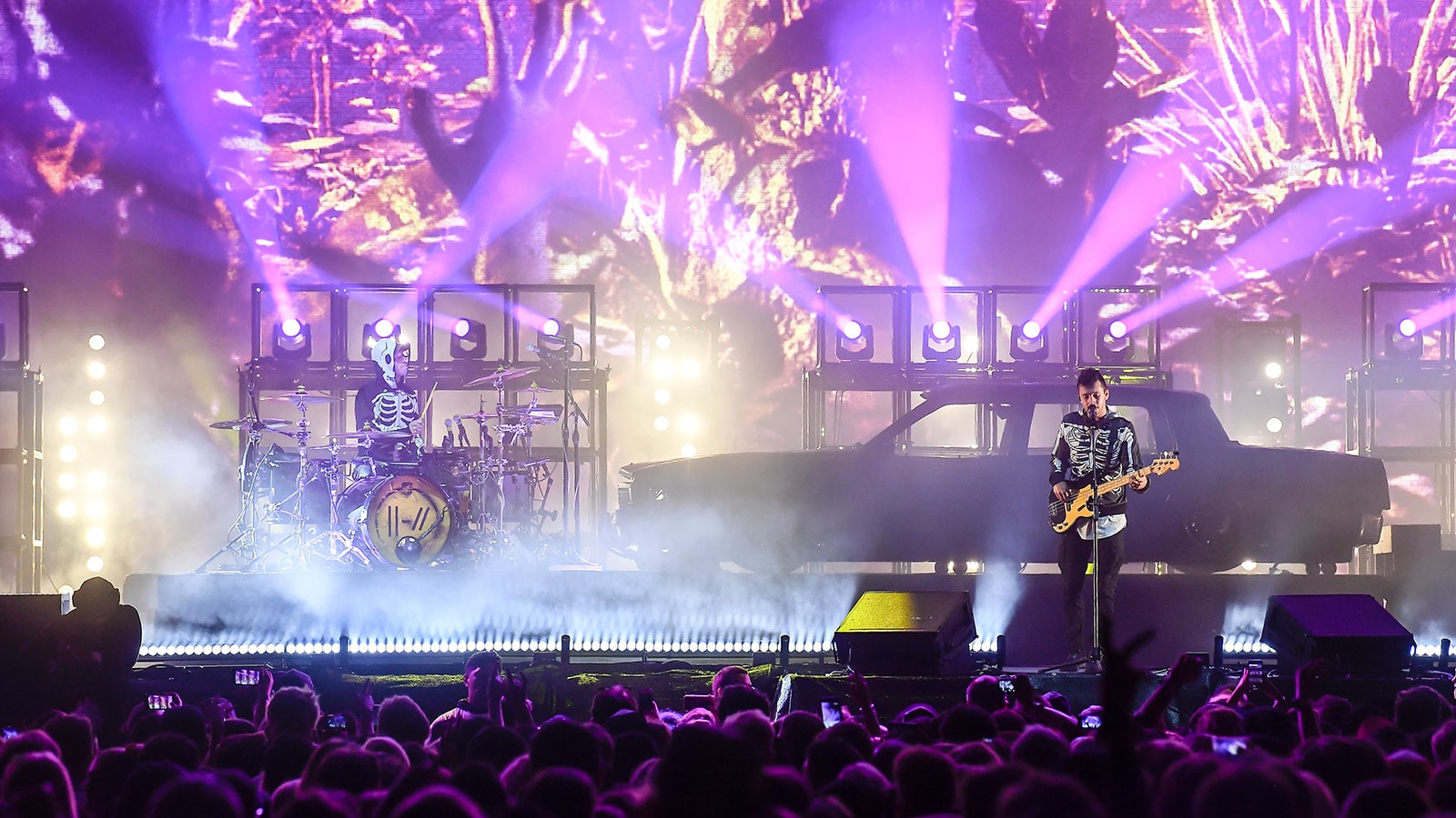 Twenty One Pilots at Lands End main stage