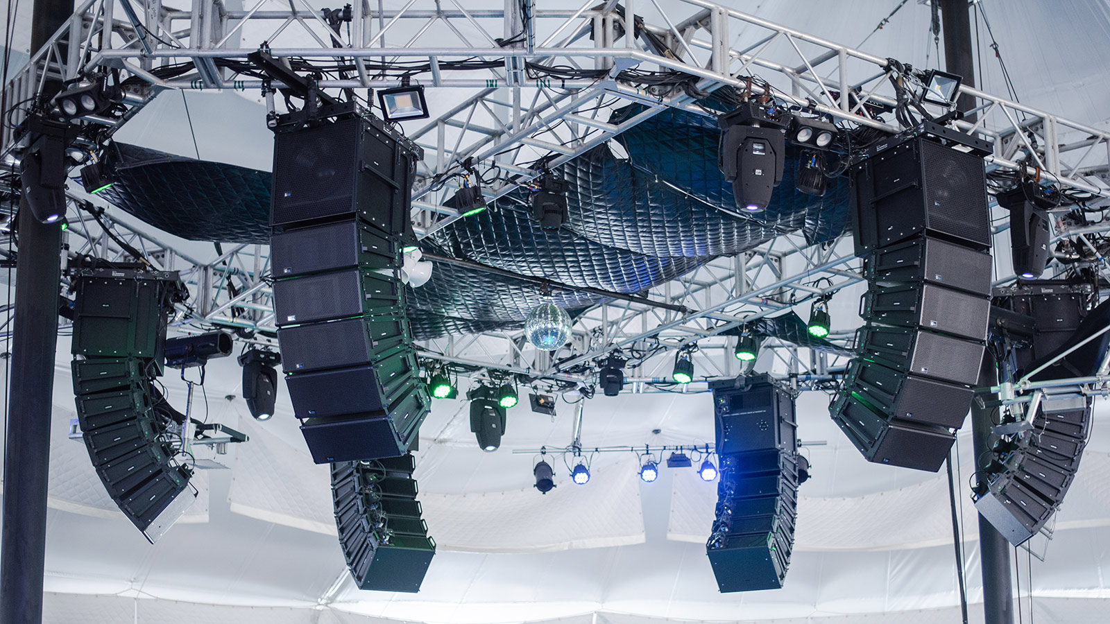 Cape Cod Melody Tent Thrives with Meyer Sound LEOPARD