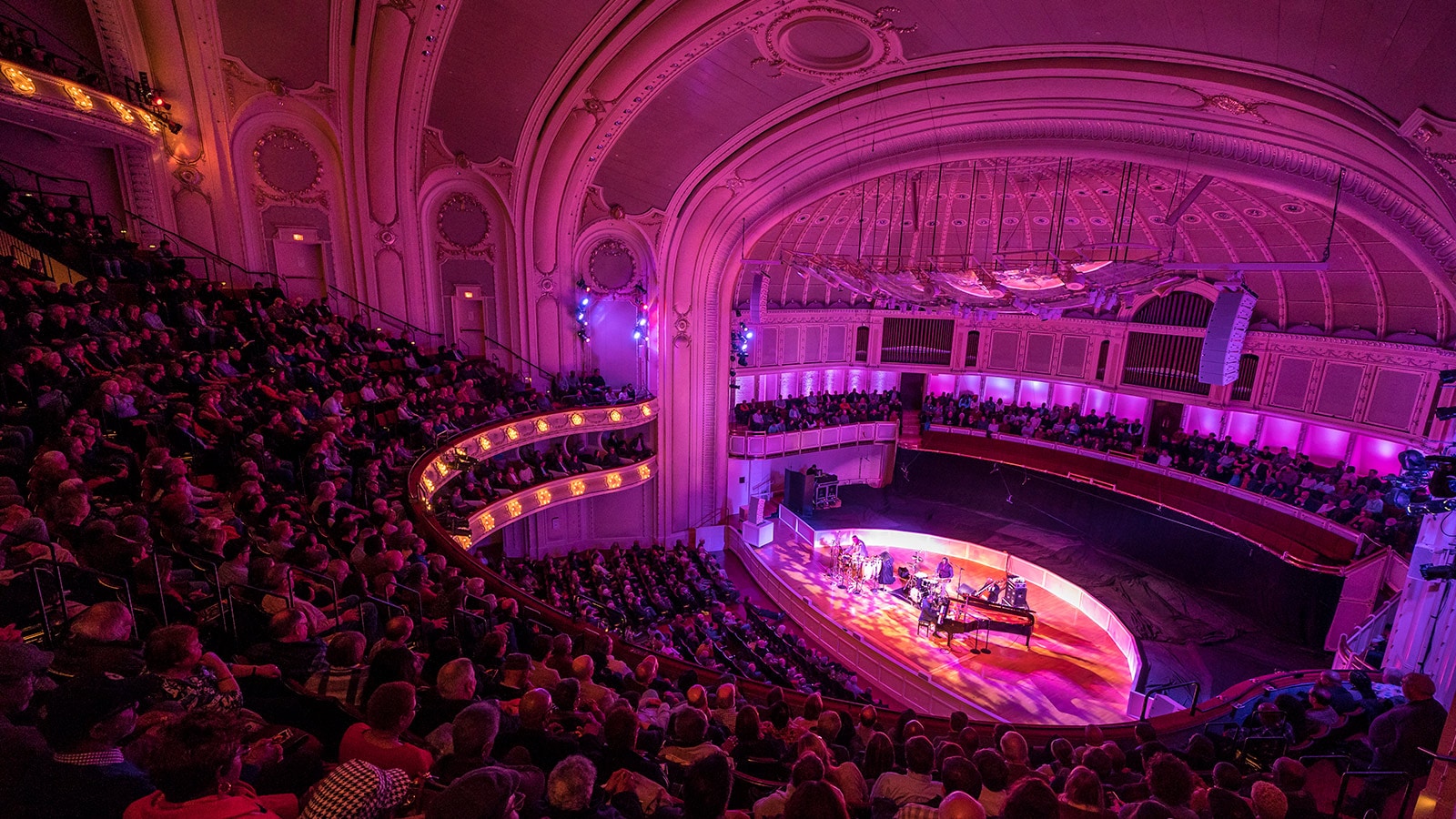 Meyer Sound LINA Strikes a Chord at Chicago’s Renowned Orchestra Hall