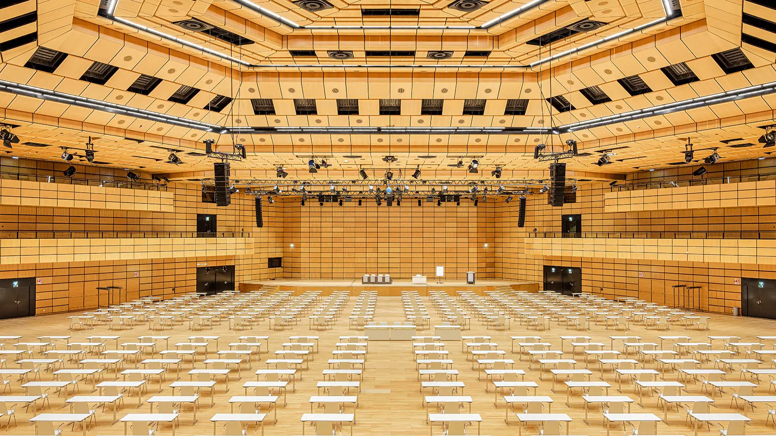 Meyer Sound’s Largest Permanent Installation of New ULTRA-X40 at Austria Center Vienna 