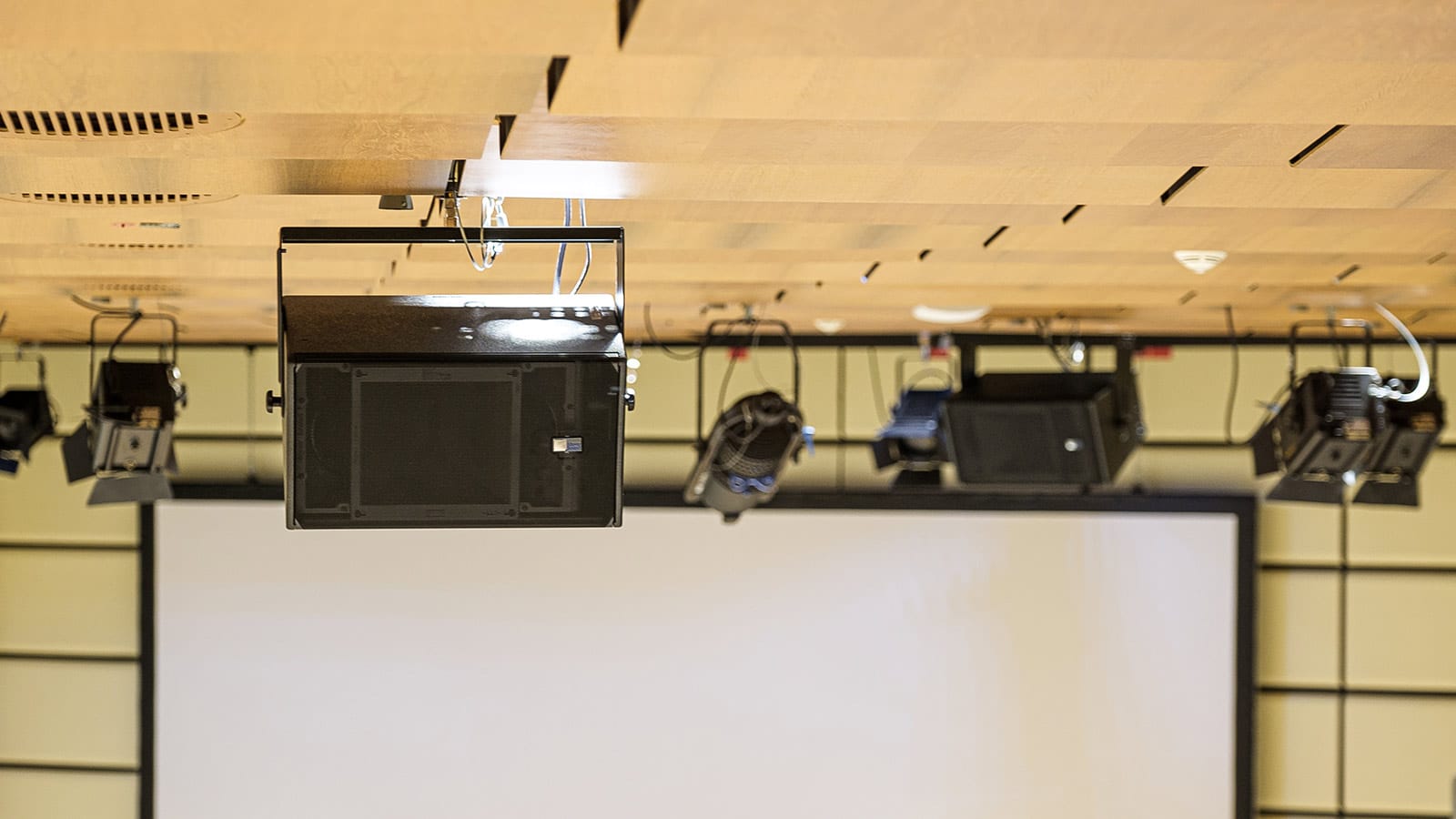 Meyer Sound’s Largest Permanent Installation of New ULTRA-X40 at Austria Center Vienna 