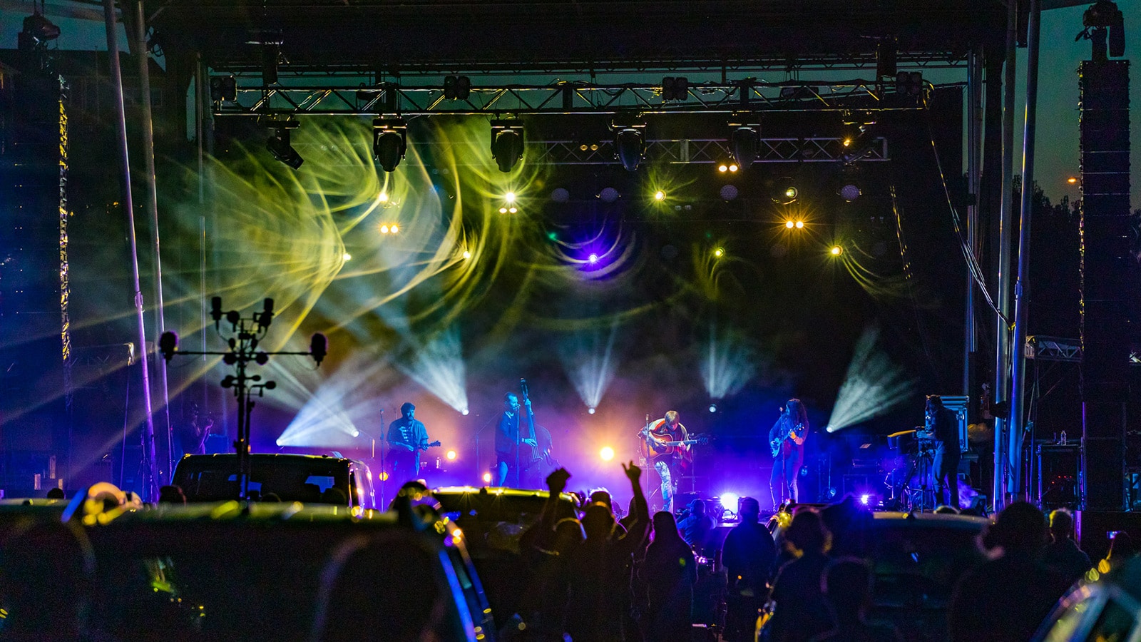 Meyer Sound Meets Billy Strings at the Drive-In with LEOPARD System Provided by DBS Audio Systems