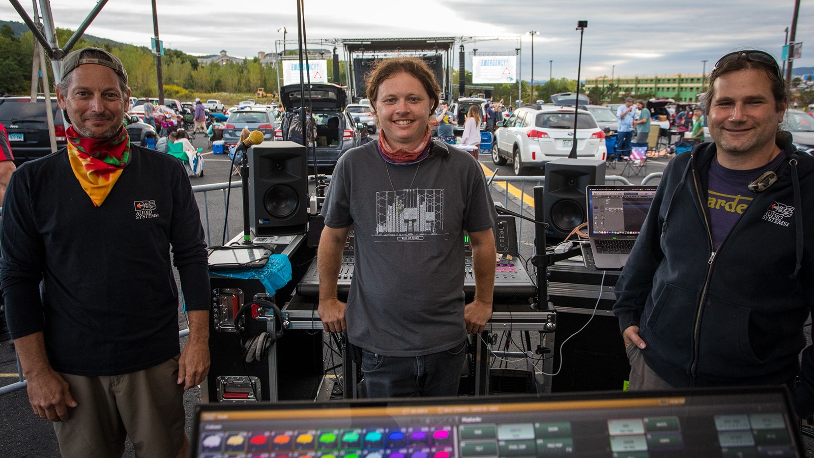 (L-R) Dave Brotman, DBS Audio Systems President; Andy Lytle, Billy Strings FOH Engineer; Mike Shoulson, DBS Audio Systems Vice President