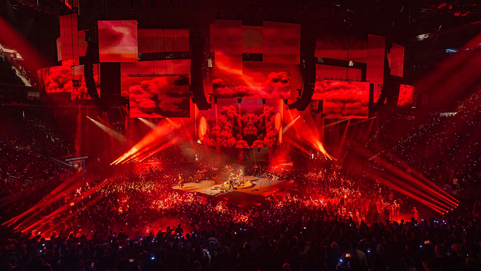 Enduring Meyer Sound Partnership with Metallica Continues with Epic 40th Anniversary Concerts