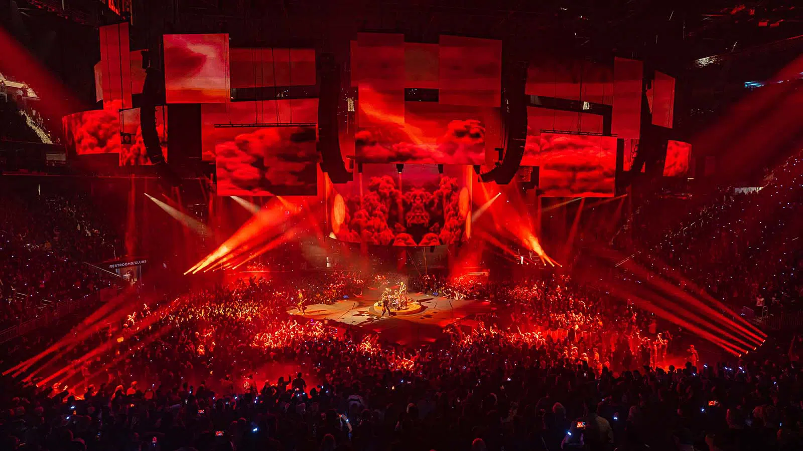 Enduring Meyer Sound Partnership with Metallica Continues with Epic 40th Anniversary Concerts