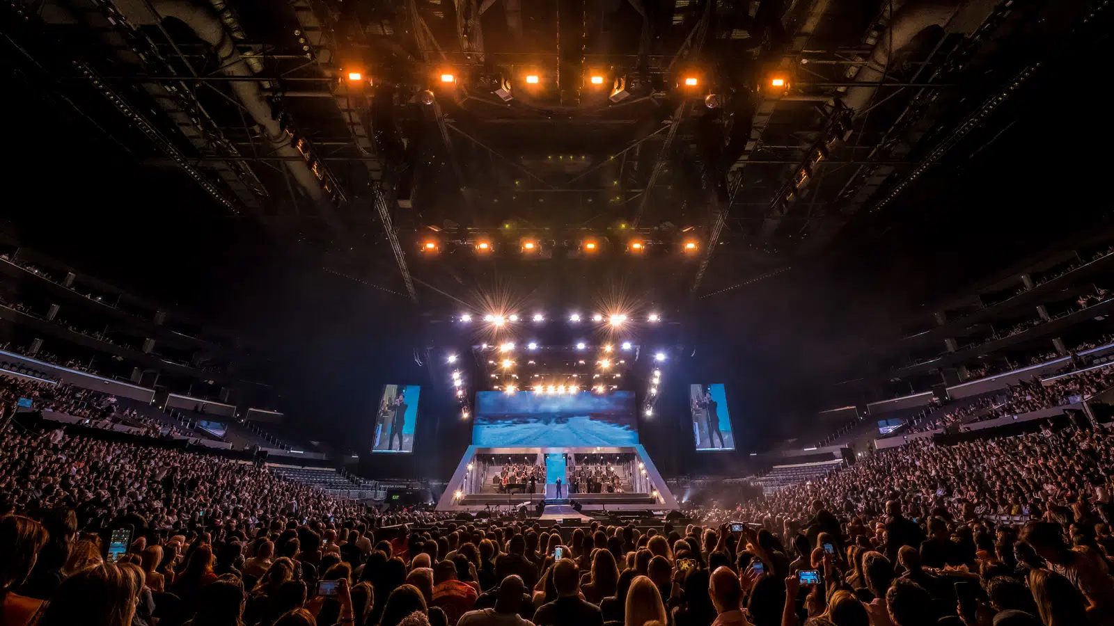 Meyer Sound PANTHER Dials it Up a Notch for Michael Bublé’s “Higher Tour”