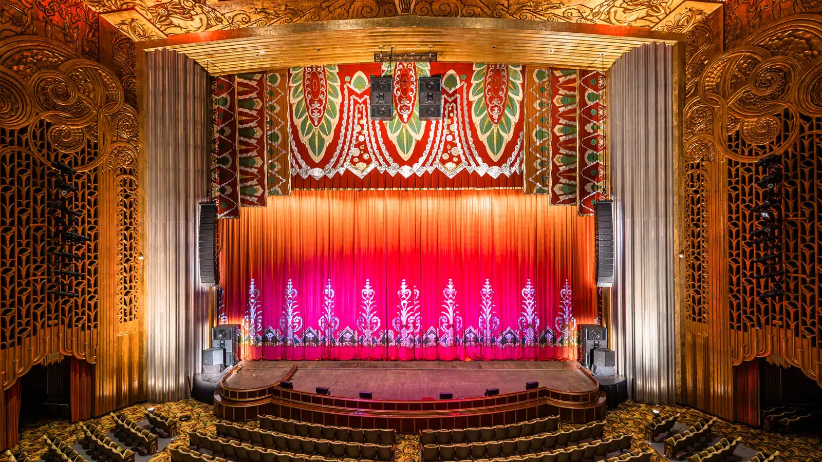 Meyer Sound Ushers Oakland’s Paramount Theatre into a Second Century of Audience Excitement