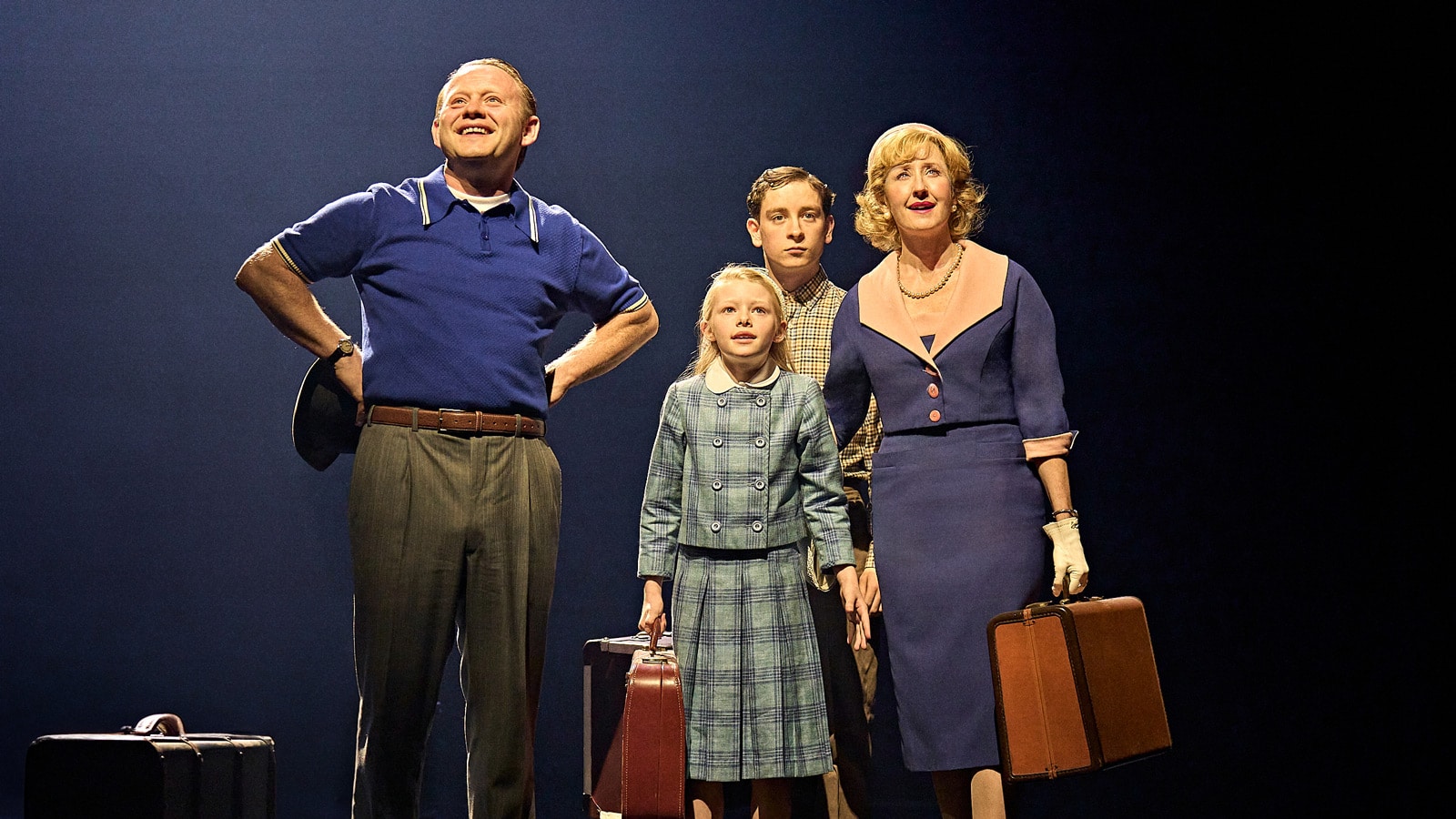 (L-R) Michael Jibson (Victor Creel), Anika Boyle (Alice Creel), Louis McCartney (Henry Creel), Lauren Ward (Virginia Creel)