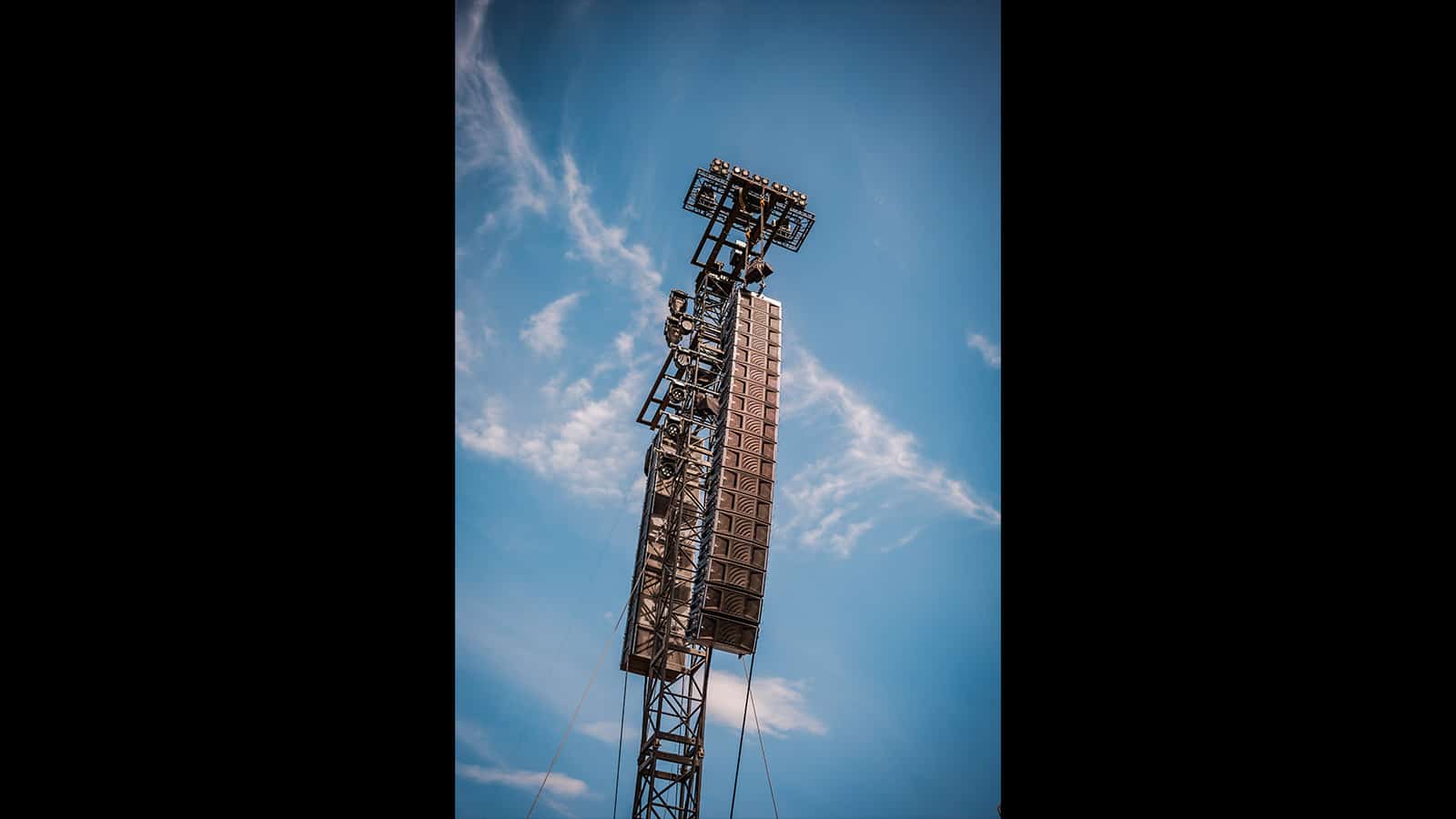  Meyer Sound PANTHER and 2100-LFC Raise the Bar at Parookaville 2024