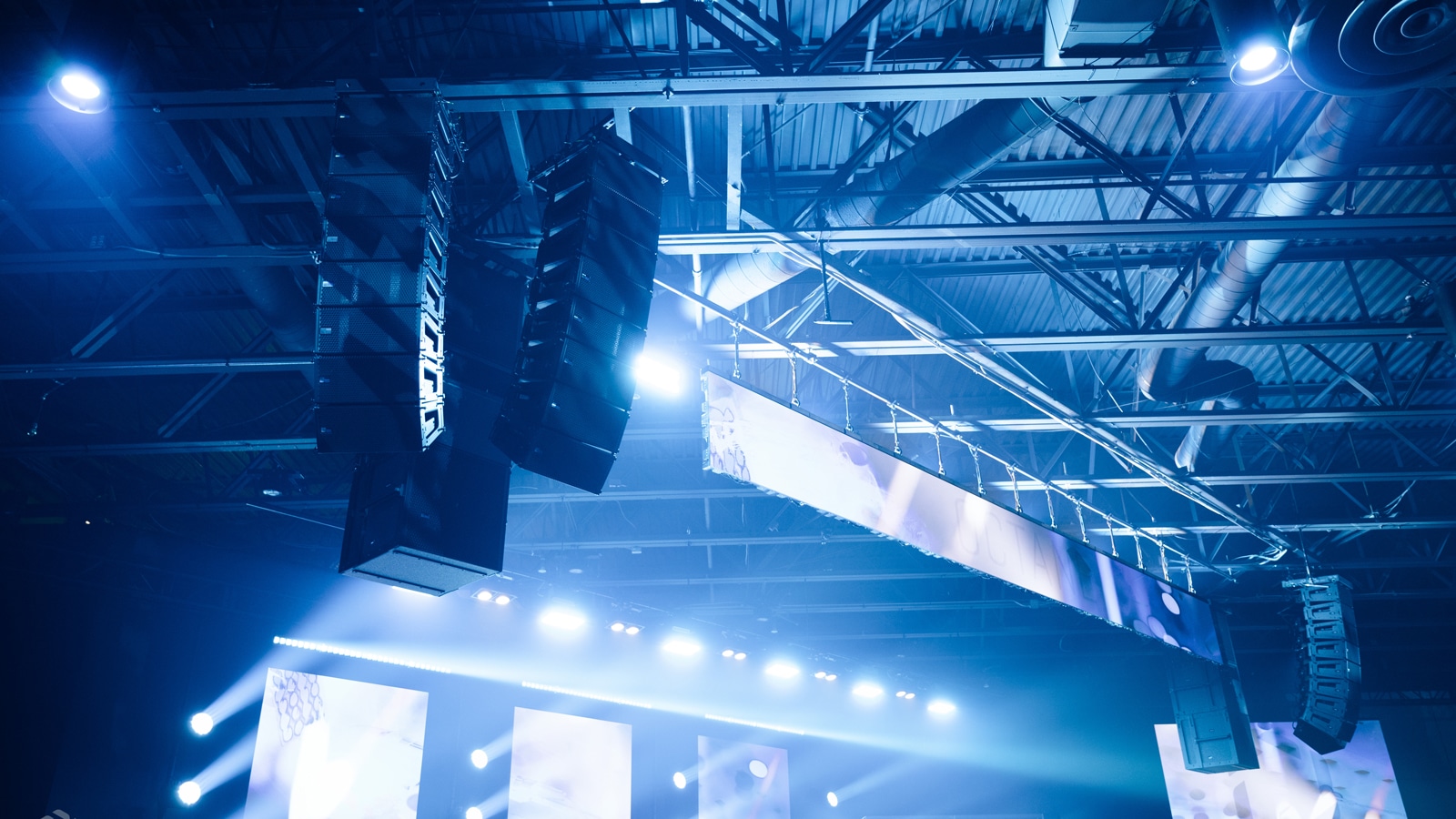 Meyer Sound LINA System Transforms Worship Experience at Calvary Church